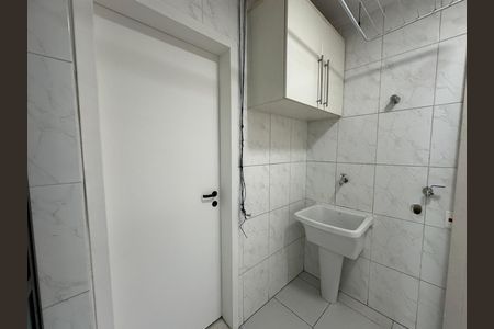 Apartamento para alugar com 128m², 4 quartos e 2 vagas Apartamento para alugar com 128m², 4 quartos e 2 vagasÁrea de Serviço