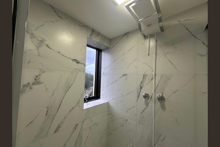 Apartamento para alugar com 128m², 4 quartos e 2 vagas Apartamento para alugar com 128m², 4 quartos e 2 vagasBanheiro da Suíte