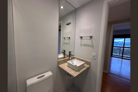 Apartamento para alugar com 128m², 4 quartos e 2 vagas Apartamento para alugar com 128m², 4 quartos e 2 vagasBanheiro Social