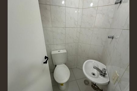 Apartamento para alugar com 128m², 4 quartos e 2 vagas Apartamento para alugar com 128m², 4 quartos e 2 vagasBanheiro de serviço