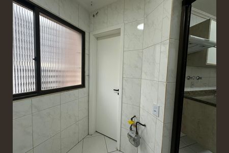Apartamento para alugar com 128m², 4 quartos e 2 vagas Apartamento para alugar com 128m², 4 quartos e 2 vagasÁrea de Serviço