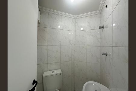 Apartamento para alugar com 128m², 4 quartos e 2 vagas Apartamento para alugar com 128m², 4 quartos e 2 vagasBanheiro de serviço