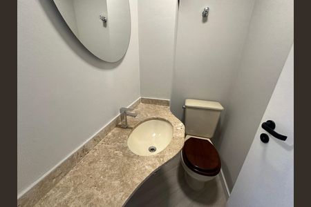 Apartamento para alugar com 128m², 4 quartos e 2 vagas Apartamento para alugar com 128m², 4 quartos e 2 vagasLavabo