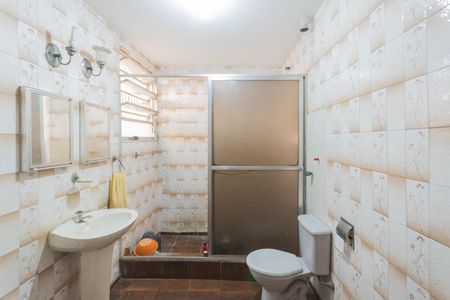Casa à venda com 120m², 3 quartos e sem vagaBanheiro