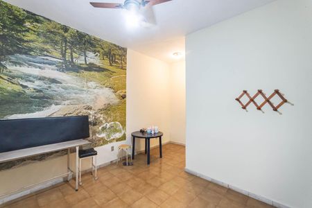 Casa à venda com 120m², 3 quartos e sem vagaSuíte (entrada independente) 