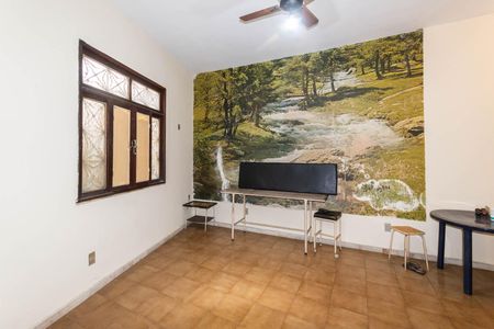 Casa à venda com 120m², 3 quartos e sem vagaSuíte (entrada independente) 