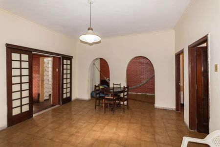 Casa à venda com 120m², 3 quartos e sem vagaSala