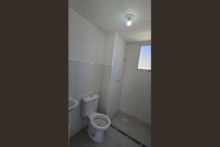 Apartamento para alugar com 45m², 2 quartos e 1 vaga Apartamento para alugar com 45m², 2 quartos e 1 vagaBanheiro