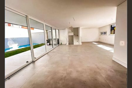 Casa à venda com 4 quartos, 557m² em Santo Amaro, São Paulo