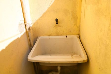 Apartamento para alugar com 45m², 2 quartos e sem vaga Apartamento para alugar com 45m², 2 quartos e sem vagaÁrea de Serviço