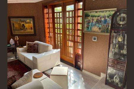 Casa de condomínio à venda com 579m², 4 quartos e 4 vagasFoto 05