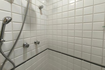 Apartamento à venda com 97m², 2 quartos e 2 vagas Apartamento à venda com 97m², 2 quartos e 2 vagasBanheiro Social