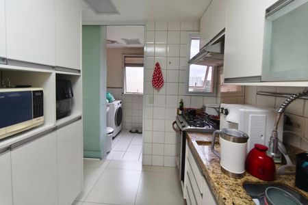 Apartamento à venda com 97m², 2 quartos e 2 vagas Apartamento à venda com 97m², 2 quartos e 2 vagasCozinha