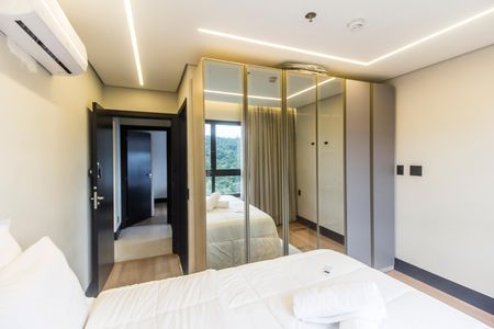 Suíte de apartamento à venda com 2 quartos, 60m² em Empresarial 18 do Forte, Barueri