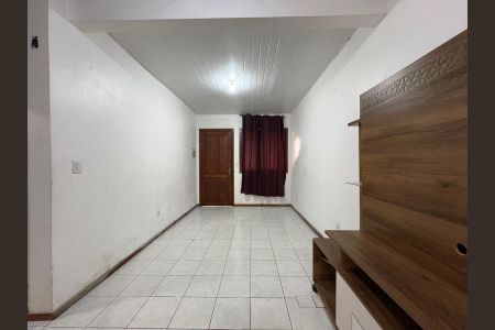 Sala de casa para alugar com 2 quartos, 52m² em Guajuviras, Canoas