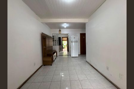 Sala de casa para alugar com 2 quartos, 52m² em Guajuviras, Canoas