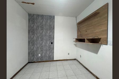 Quarto 2 de casa para alugar com 2 quartos, 52m² em Guajuviras, Canoas