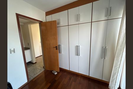 Apartamento à venda com 164m², 4 quartos e 3 vagasQuarto 3