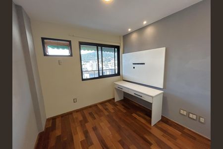 Apartamento à venda com 164m², 4 quartos e 3 vagasQuarpo 1