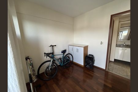 Apartamento à venda com 164m², 4 quartos e 3 vagasQuarto 3
