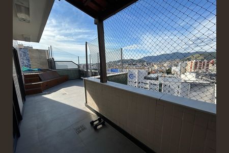 Apartamento à venda com 164m², 4 quartos e 3 vagasCobertura