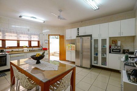 Casa de condomínio à venda com 450m², 4 quartos e 6 vagas Casa de condomínio à venda com 450m², 4 quartos e 6 vagasFoto 10