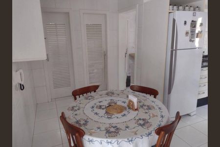 Foto 04 de casa de condomínio à venda com 4 quartos, 460m² em Alphaville, Santana de Parnaíba