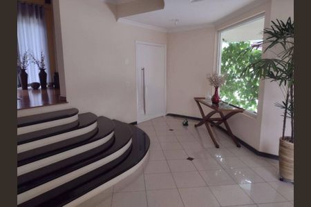 Casa de condomínio à venda com 460m², 4 quartos e 6 vagas Casa de condomínio à venda com 460m², 4 quartos e 6 vagasFoto 07