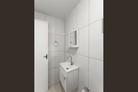 Casa de condomínio à venda com 250m², 5 quartos e 3 vagas Casa de condomínio à venda com 250m², 5 quartos e 3 vagasBanheiro da Suíte 3