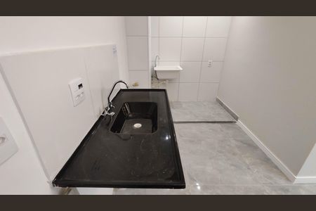 Apartamento à venda com 37m², 2 quartos e sem vaga Apartamento à venda com 37m², 2 quartos e sem vagaCozinha e Área de Serviço