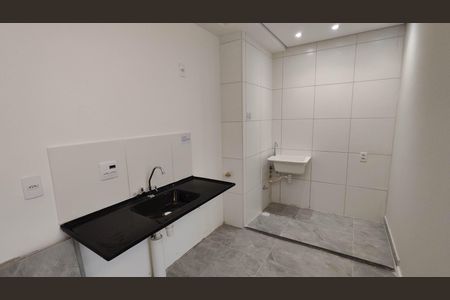 Apartamento à venda com 37m², 2 quartos e sem vaga Apartamento à venda com 37m², 2 quartos e sem vagaCozinha e Área de Serviço
