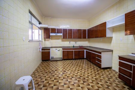 Apartamento para alugar com 200m², 5 quartos e 2 vagas Apartamento para alugar com 200m², 5 quartos e 2 vagasCozinha