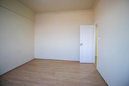 Apartamento para alugar com 200m², 5 quartos e 2 vagas Apartamento para alugar com 200m², 5 quartos e 2 vagasQuarto 1