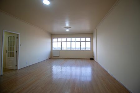 Sala de apartamento para alugar com 5 quartos, 200m² em Bonsucesso, Rio de Janeiro