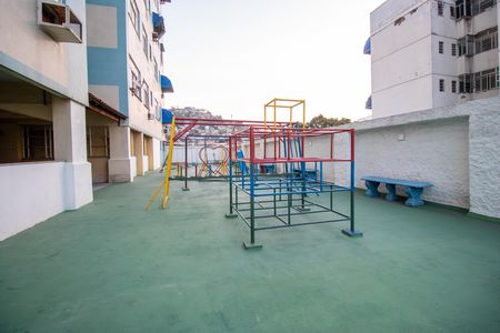 Apartamento para alugar com 200m², 5 quartos e 2 vagas Apartamento para alugar com 200m², 5 quartos e 2 vagasÁrea comum - Playground