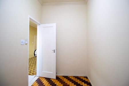 Apartamento para alugar com 200m², 5 quartos e 2 vagas Apartamento para alugar com 200m², 5 quartos e 2 vagasQuarto de Serviço