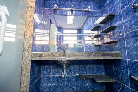 Apartamento para alugar com 200m², 5 quartos e 2 vagas Apartamento para alugar com 200m², 5 quartos e 2 vagasBanheiro da Suíte