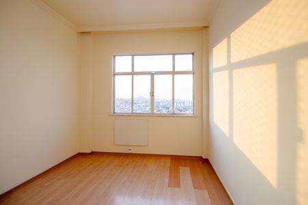 Apartamento para alugar com 200m², 5 quartos e 2 vagas Apartamento para alugar com 200m², 5 quartos e 2 vagasQuarto 2