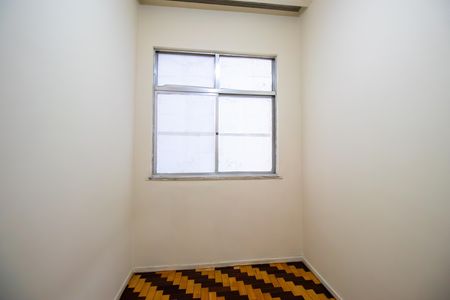 Apartamento para alugar com 200m², 5 quartos e 2 vagas Apartamento para alugar com 200m², 5 quartos e 2 vagasQuarto de Serviço