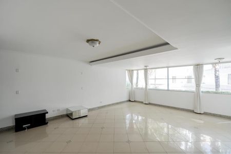 Casa de condomínio à venda com 665m², 4 quartos e 8 vagas Casa de condomínio à venda com 665m², 4 quartos e 8 vagasFoto 36