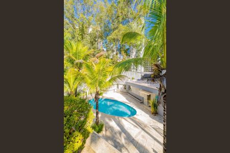Casa de condomínio à venda com 665m², 4 quartos e 8 vagas Casa de condomínio à venda com 665m², 4 quartos e 8 vagasFoto 22