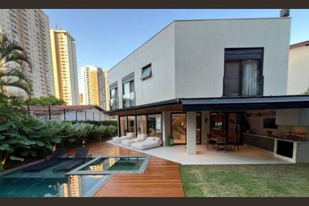 Casa de condomínio à venda com 450m², 4 quartos e 2 vagas Casa de condomínio à venda com 450m², 4 quartos e 2 vagasFoto 01