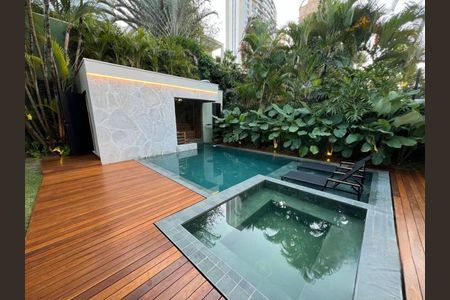 Casa de condomínio à venda com 450m², 4 quartos e 2 vagas Casa de condomínio à venda com 450m², 4 quartos e 2 vagasFoto 06
