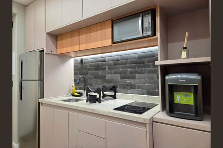Studio para alugar com 32m², 1 quarto e sem vaga Studio para alugar com 32m², 1 quarto e sem vagaStudio