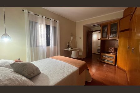 Casa à venda com 269m², 3 quartos e 3 vagas