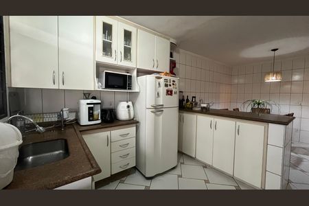 Casa à venda com 3 quartos, 269m² em Jardim Bela Vista, Campinas