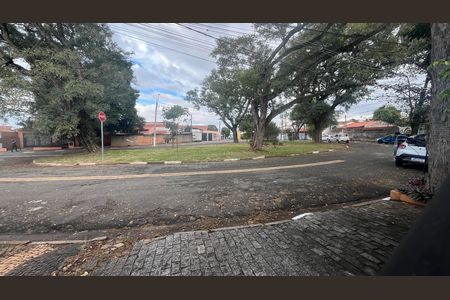Casa à venda com 269m², 3 quartos e 3 vagas