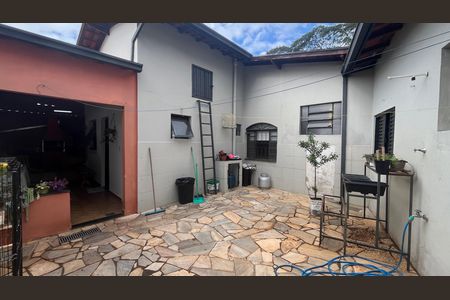 Casa à venda com 269m², 3 quartos e 3 vagas
