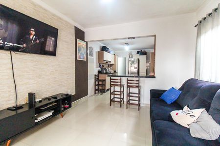 Casa à venda com 150m², 5 quartos e 2 vagas Casa à venda com 150m², 5 quartos e 2 vagasSala - Casa 2