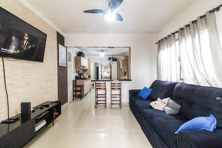 Casa à venda com 150m², 5 quartos e 2 vagas Casa à venda com 150m², 5 quartos e 2 vagasSala - Casa 2